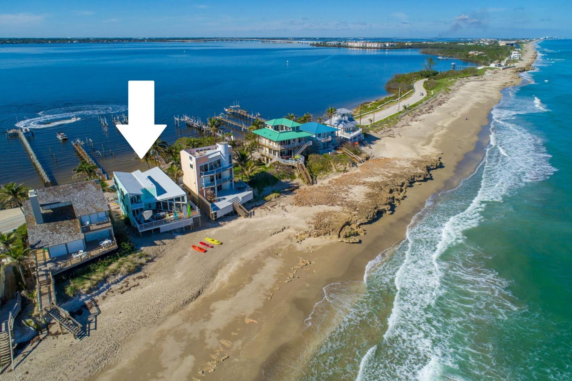 Family Tides Villa Stuart Bagian luar foto