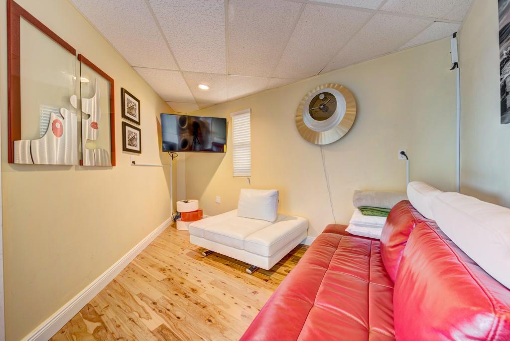 Family Tides Villa Stuart Bagian luar foto