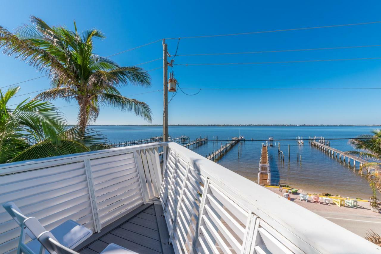 Family Tides Villa Stuart Bagian luar foto