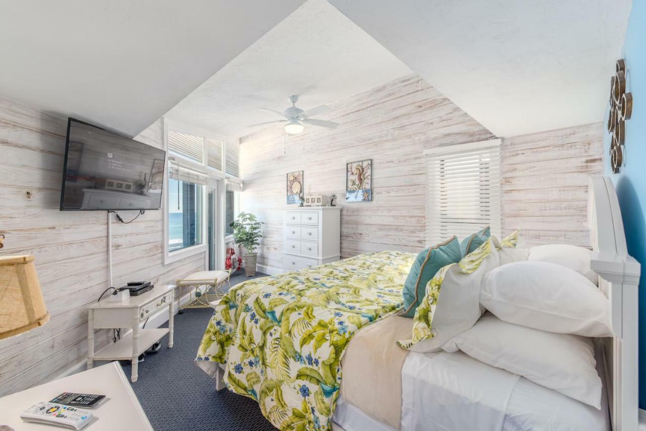 Family Tides Villa Stuart Bagian luar foto